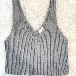 🤍Super Cute Grey Crop Top🤍